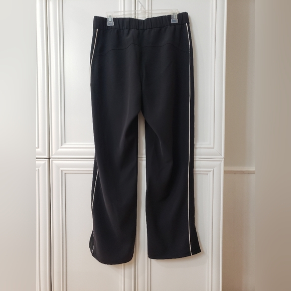Lululemon on the right track pants size 8 - Picture 5 of 10